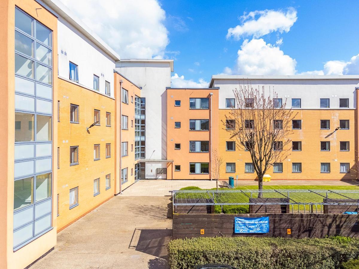 Vibrant Ensuite Rooms, Hatfield - Sk Zewnętrze zdjęcie